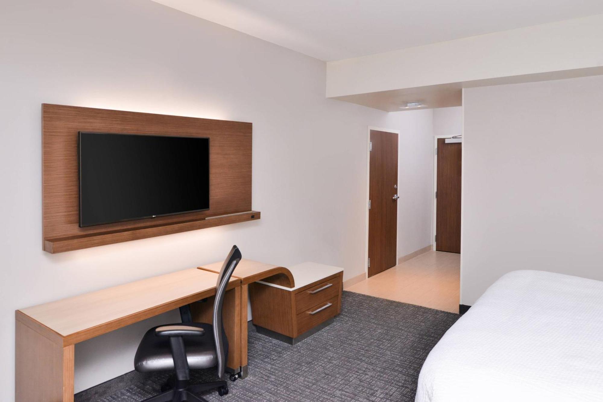 Courtyard By Marriott Columbus Grove City Extérieur photo