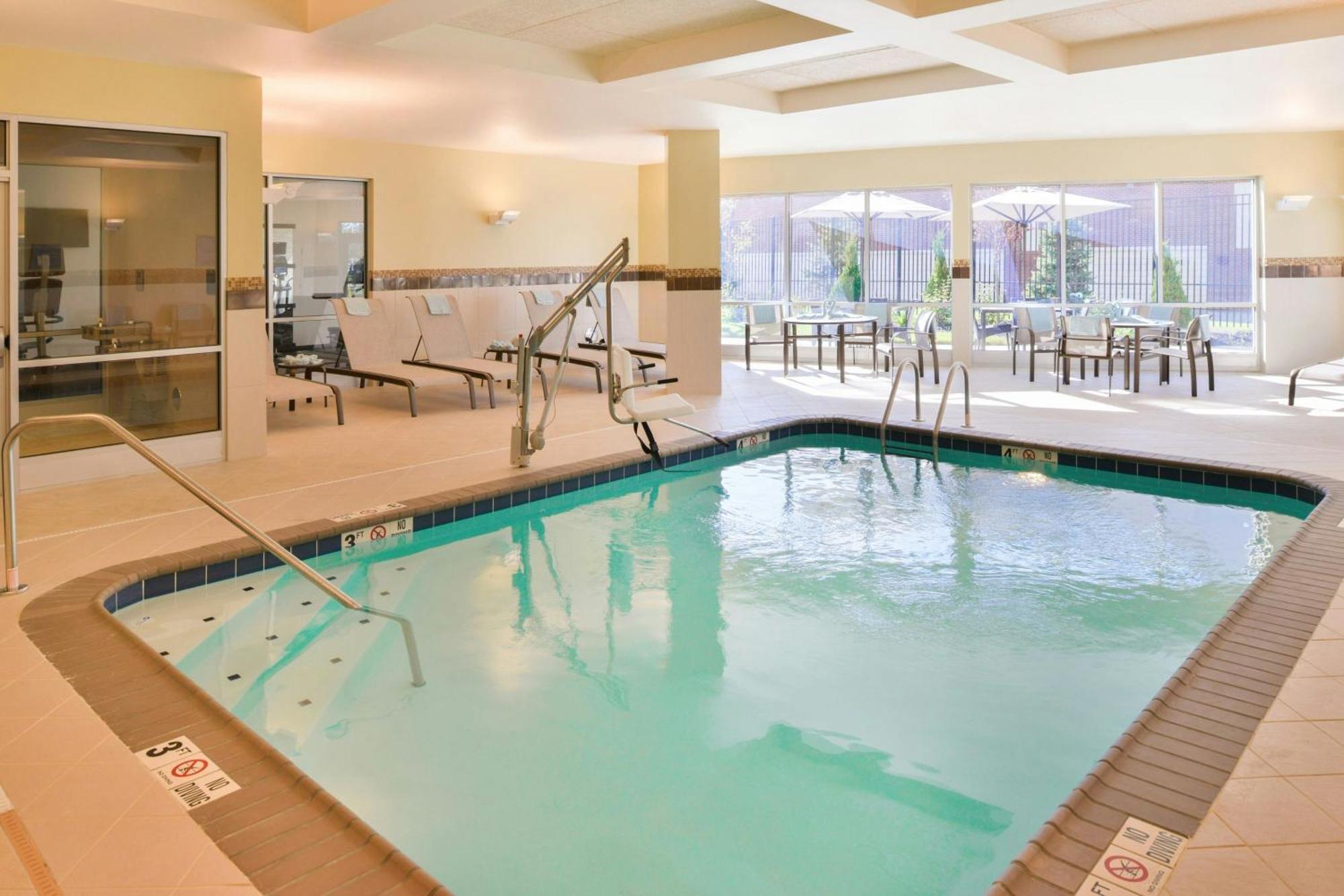 Courtyard By Marriott Columbus Grove City Extérieur photo
